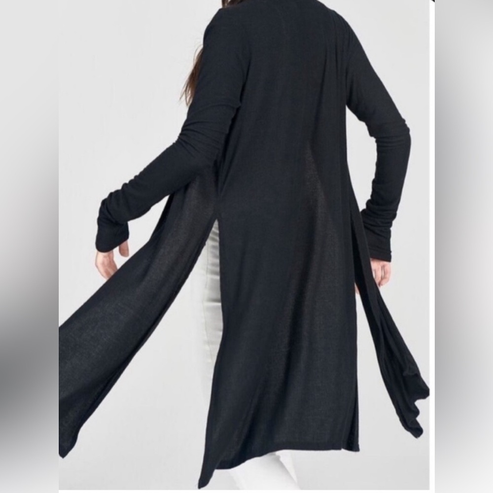 Joah Brown long cardigan easy wash.